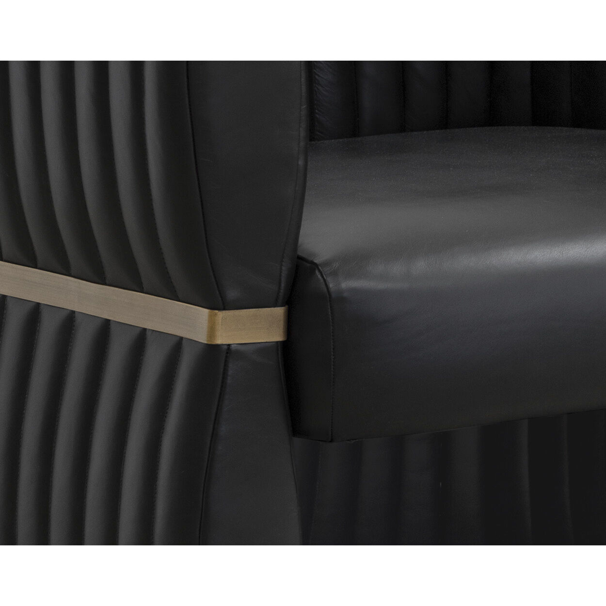 Tryor Vintage Black Night Leather Lounge Chair